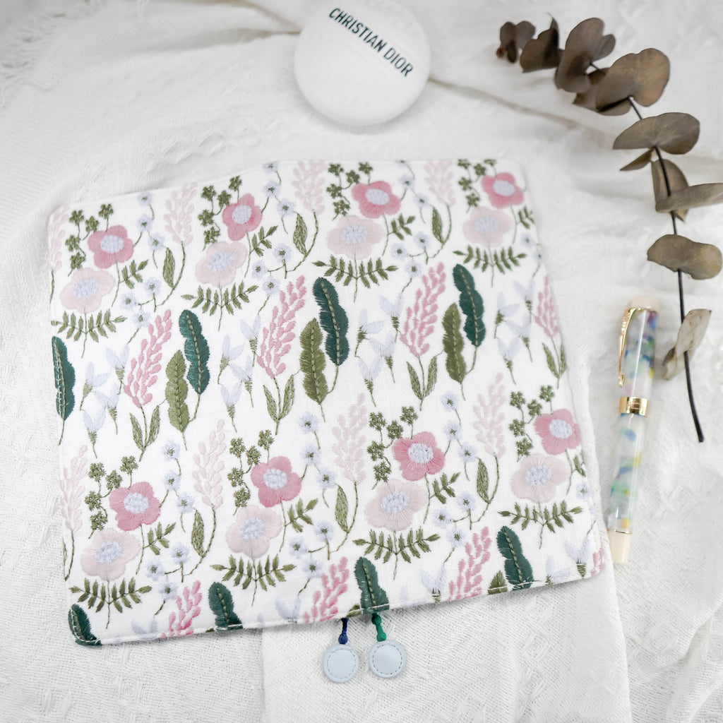 Planner Cover : Pink / White Floral Embroidery Fabric (B6) // Pre Order