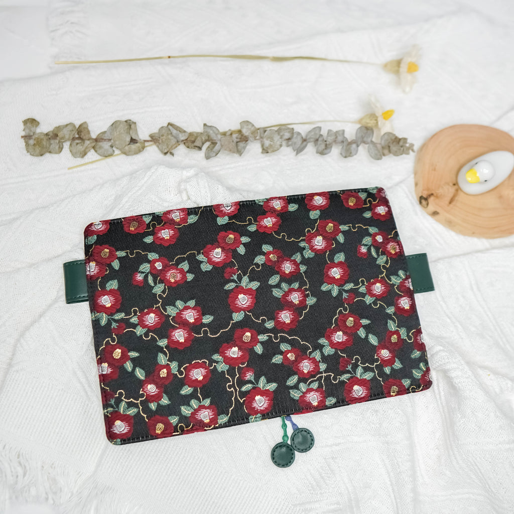 Planner Cover : Red / Dark Green Floral Embroidery (Gold Accent) Fabric (Hobo Weeks) // Pre Order