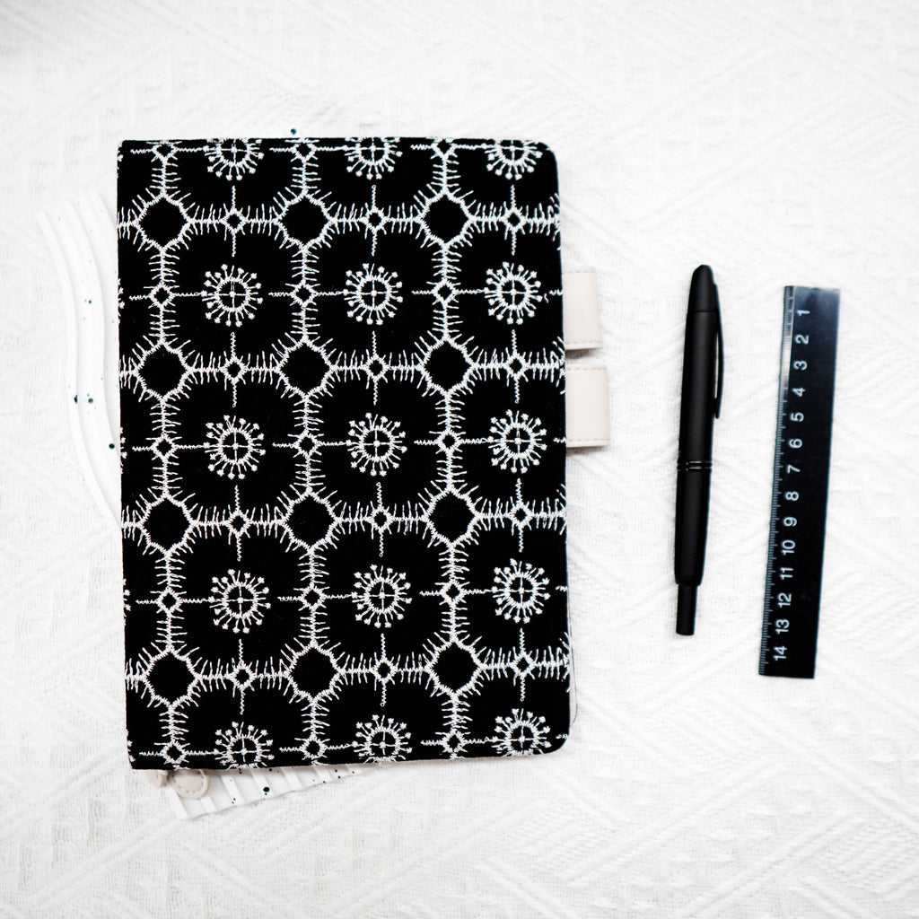 Planner Cover : Black Anemone Fabric (A5 / Hobo Cousin) // Pre Order
