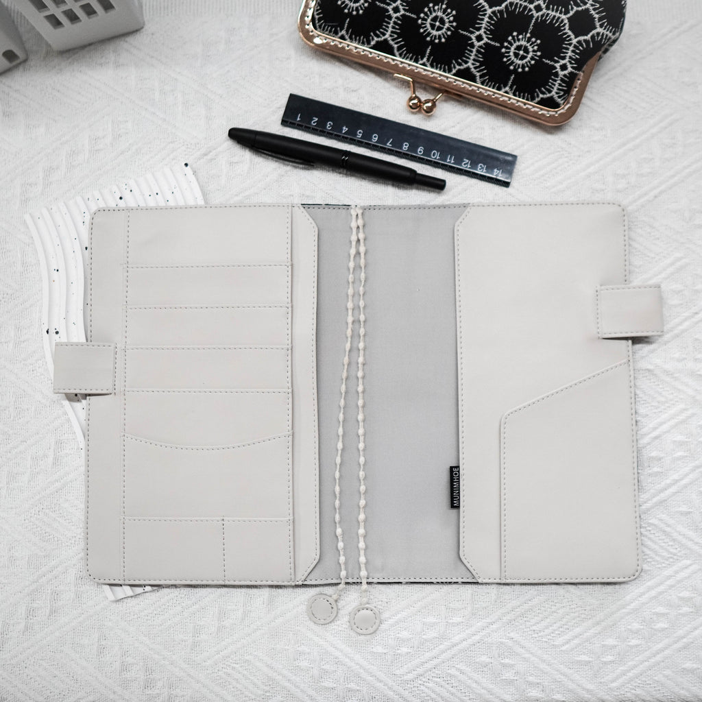 Planner Cover : White Anemone Fabric (A5 / Hobo Cousin) // Pre Order