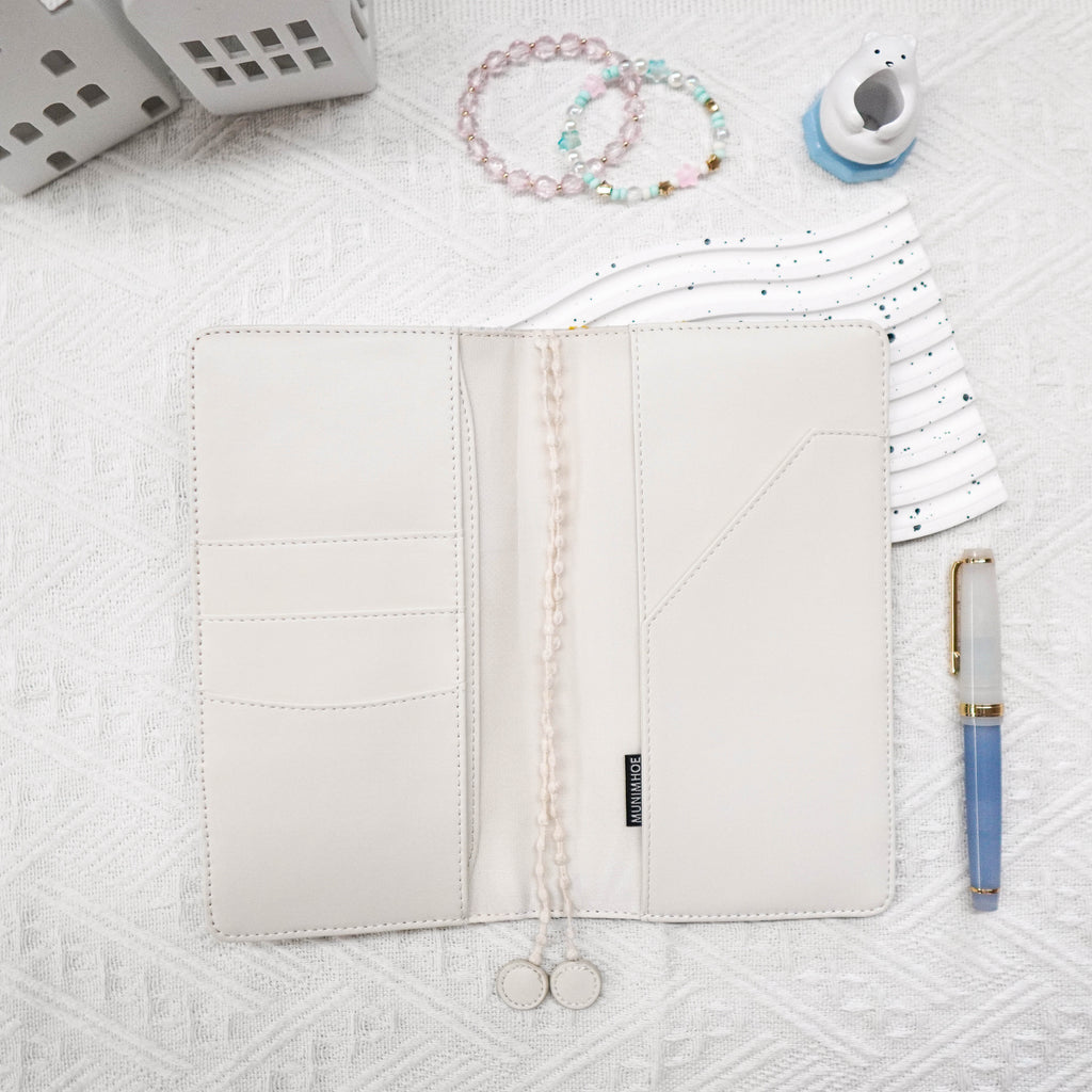 Planner Cover : Blue Tree & White Lace Embroidered Patch Work Fabric (Hobo Weeks) // Pre Order
