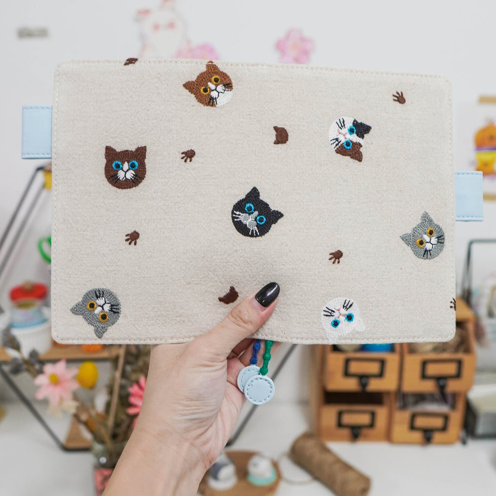 Planner Cover : Cat Embroidered Fabric (A6 / Hobo Techo) // Pre Order