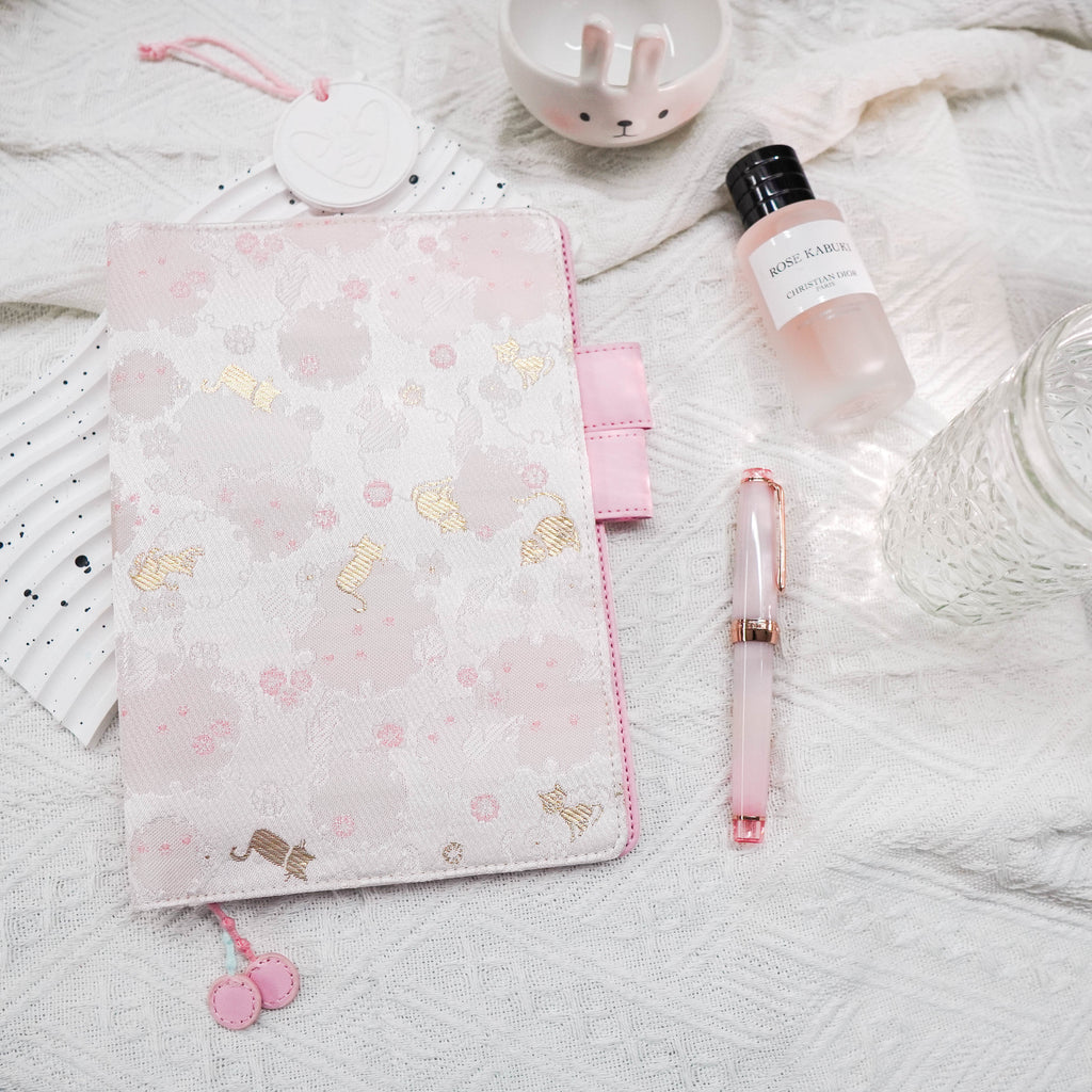 Planner Cover : Pink Floral With Gold Cat Accent Fabric (A6 / Hobo Techo) // Pre Order