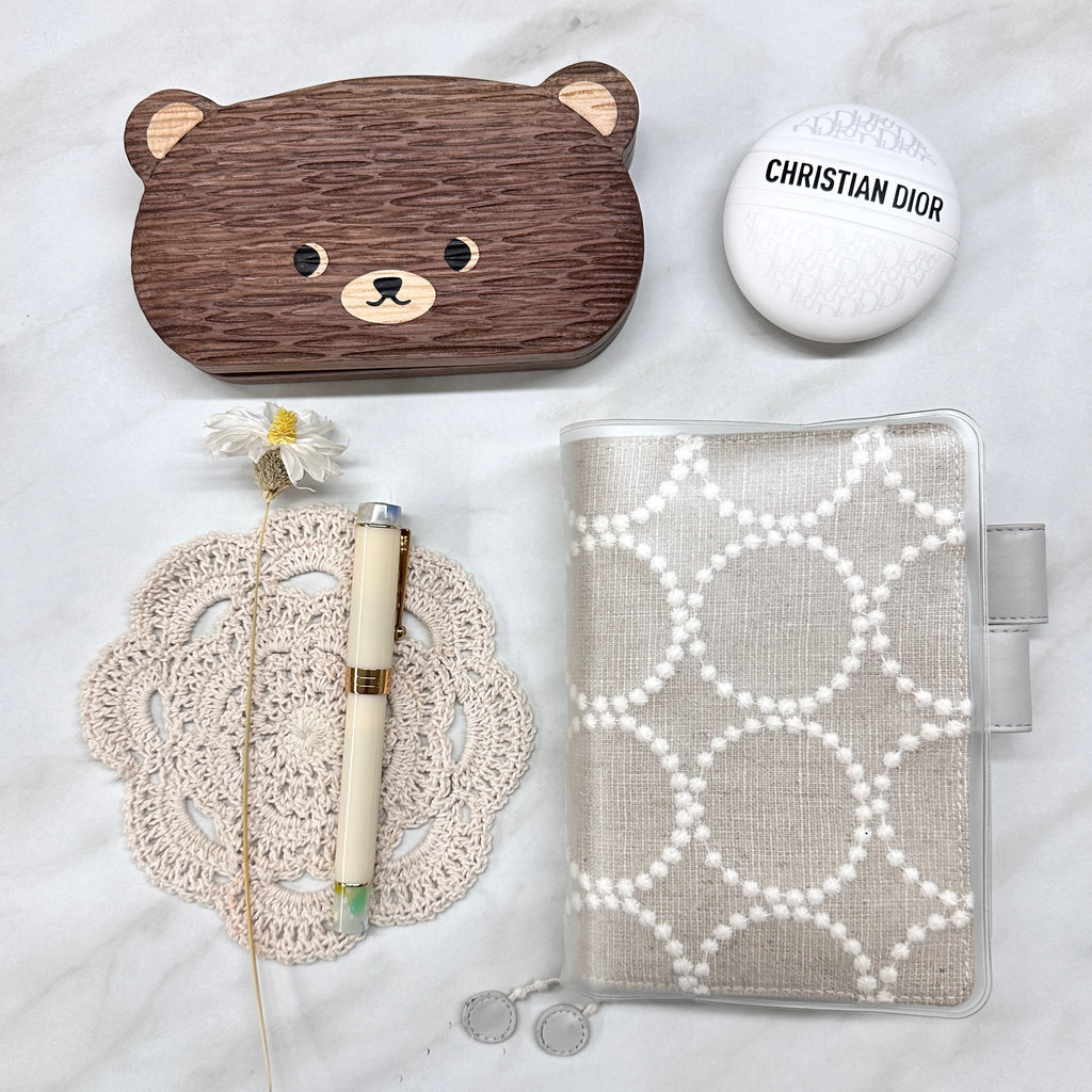 Planner Cover : Neutral / White Circle Embroidered Fabric (A6 / Hobo Techo) // Pre Order