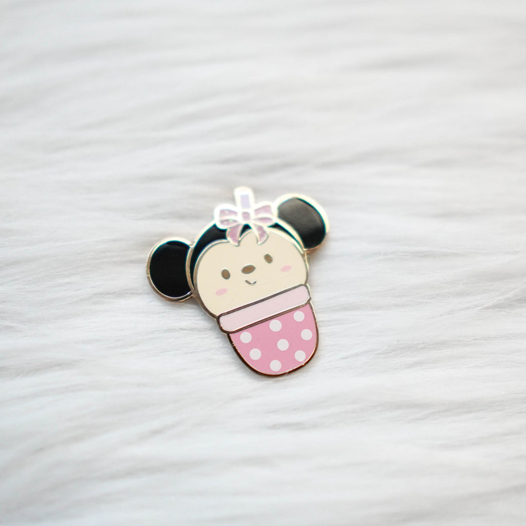 Pins : Magic Boba //  Magnetic Backing