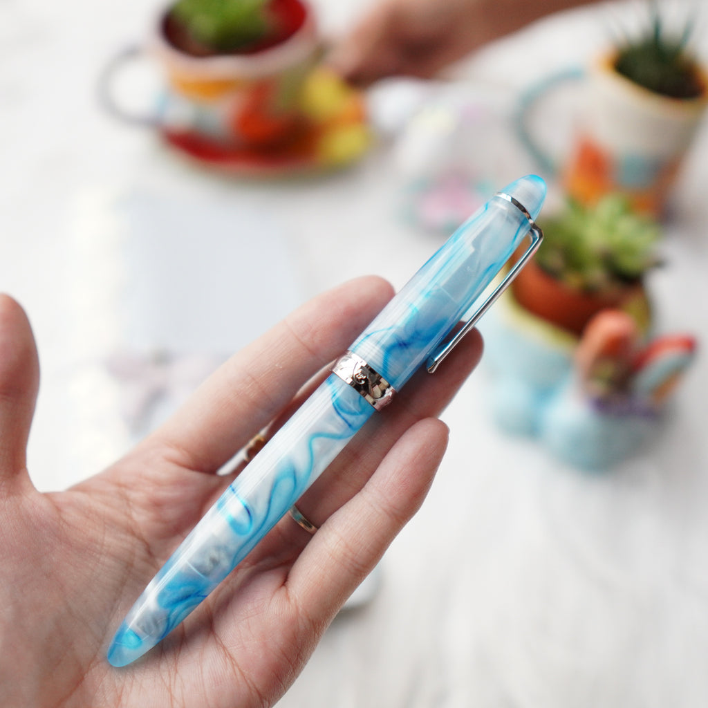 Pens : Pen BBS Icy Blue Fountain Pen