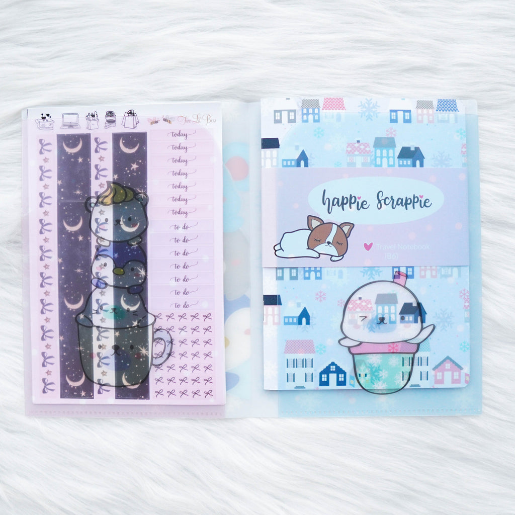 Jumbo Sticker Folder : Cozy Winter // Winter Animals (Holo Silver Foiled)