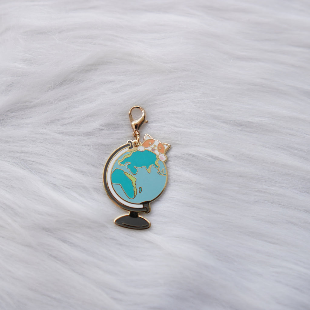 Dangling Charm : Let's Go Travel // Globe + Doggie