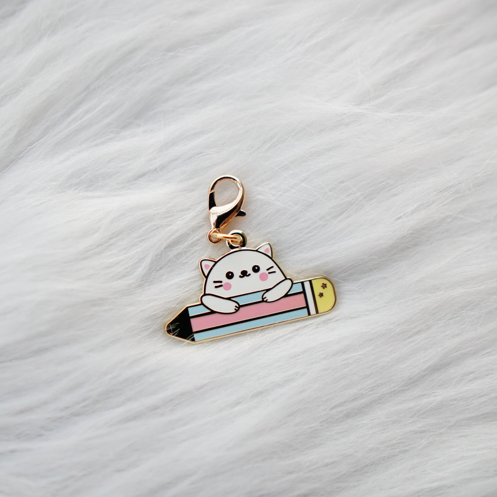 Dangling Charm : Fave Things // Kitties