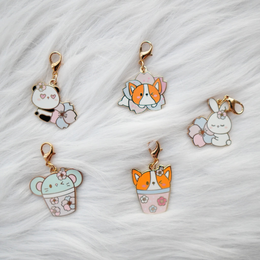 Pins : Cherry Blossoms Animals