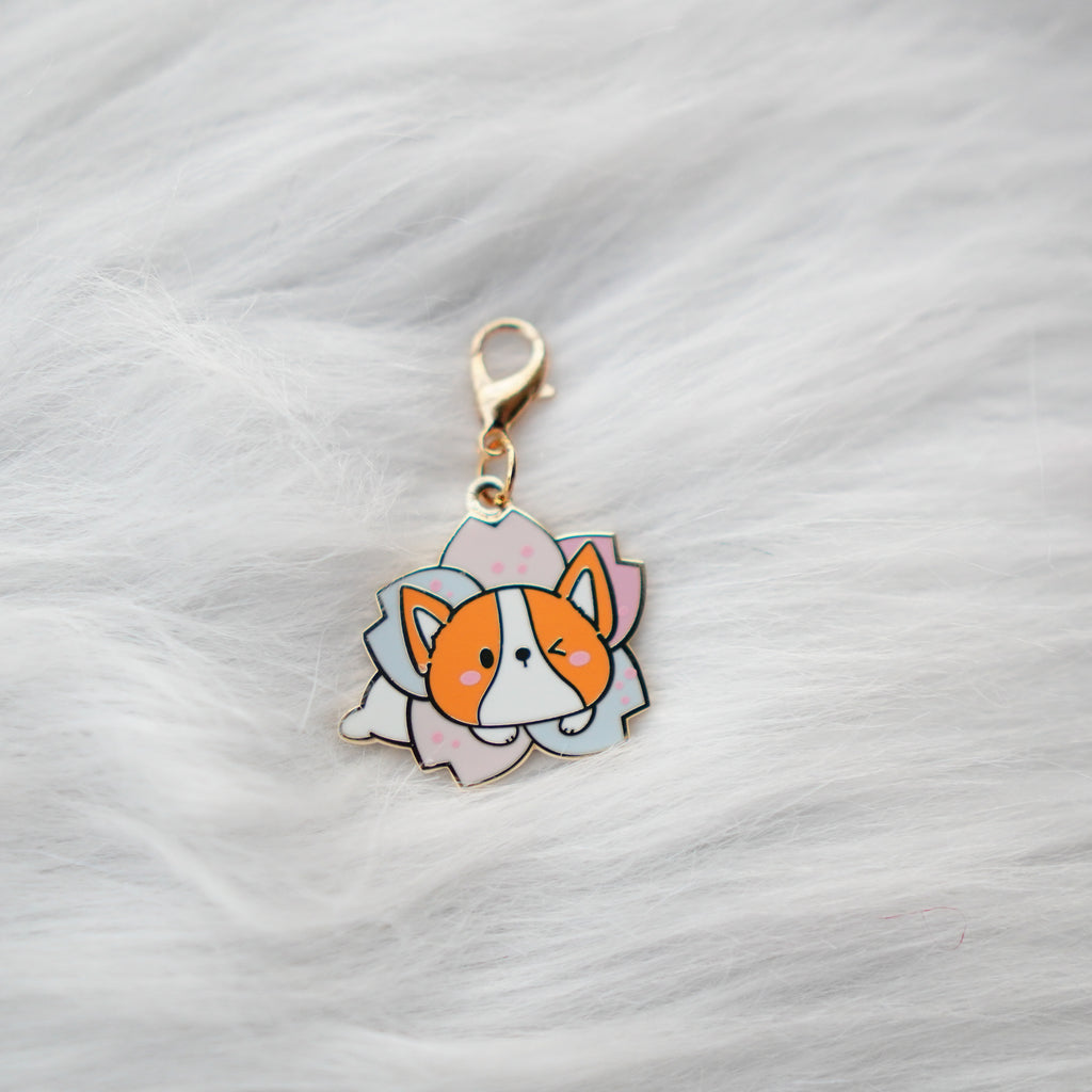 Pins : Cherry Blossoms Animals