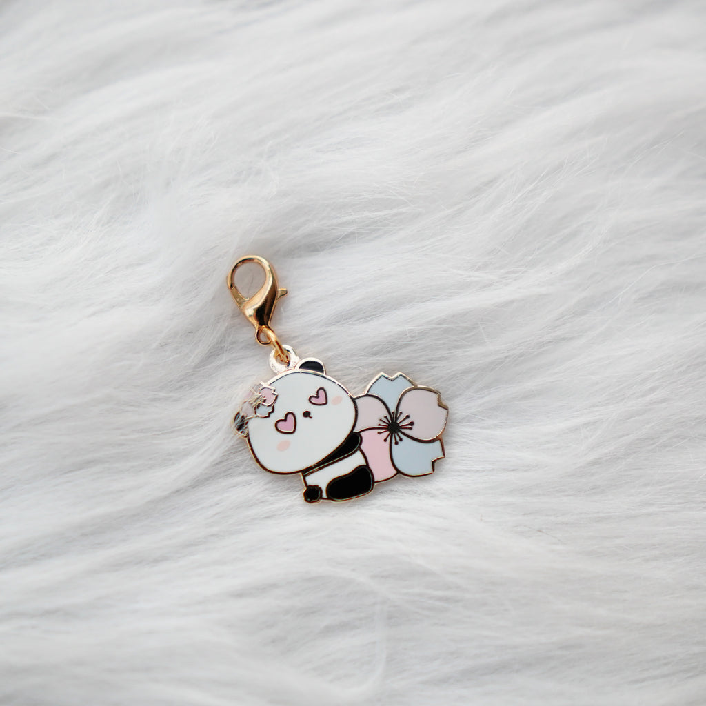 Pins : Cherry Blossoms Animals